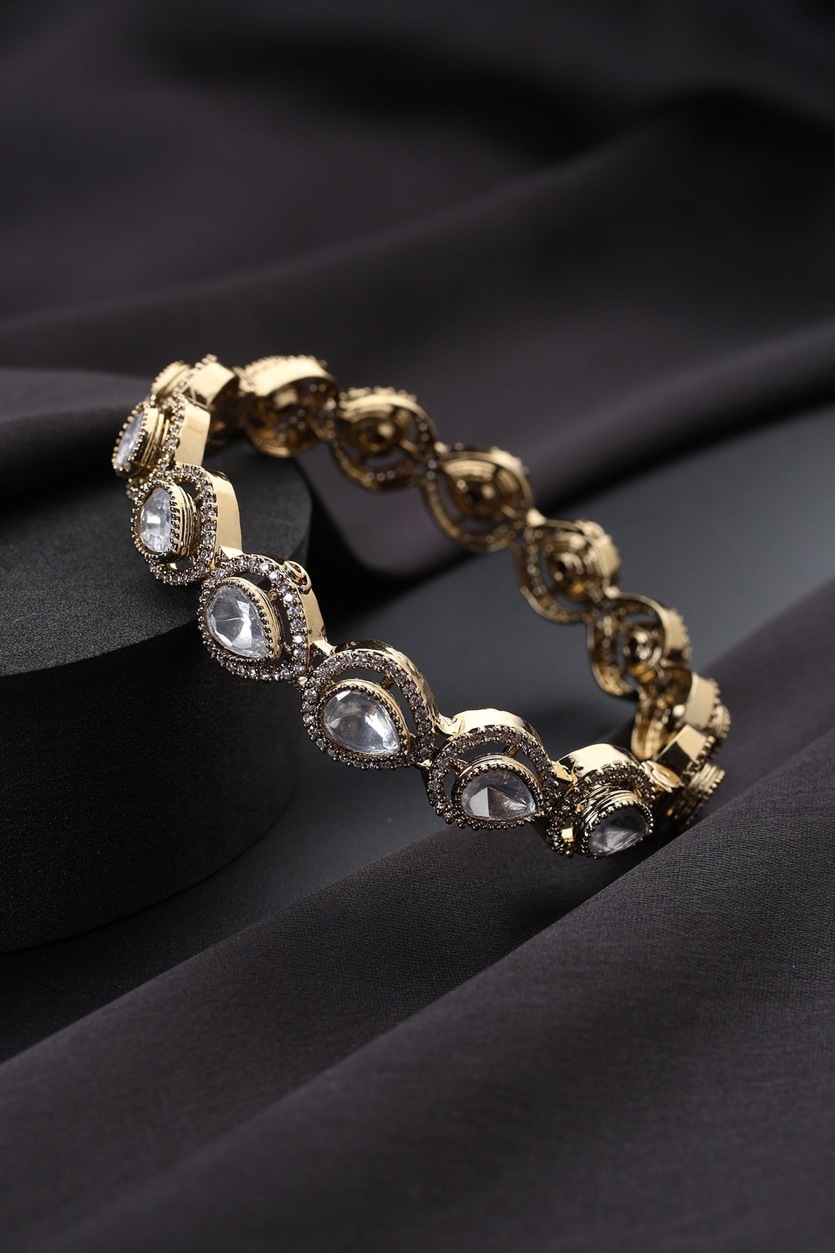 Gold Finish Kundan Polki Kada