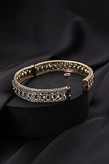 Gold Finish Kundan Polki Kada