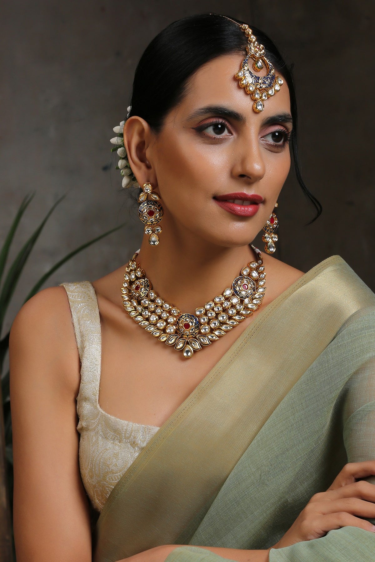 Gold Finish Handcrafted Kundan Necklace Set