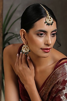 Gold Finish Kundan Polki Maang Tikka With Earrings