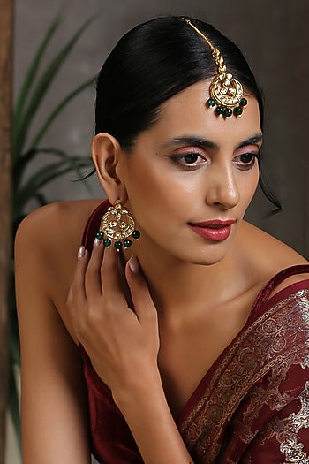 Gold Finish Kundan Polki Maang Tikka With Earrings