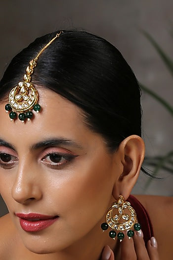 Gold Finish Kundan Polki Maang Tikka With Earrings