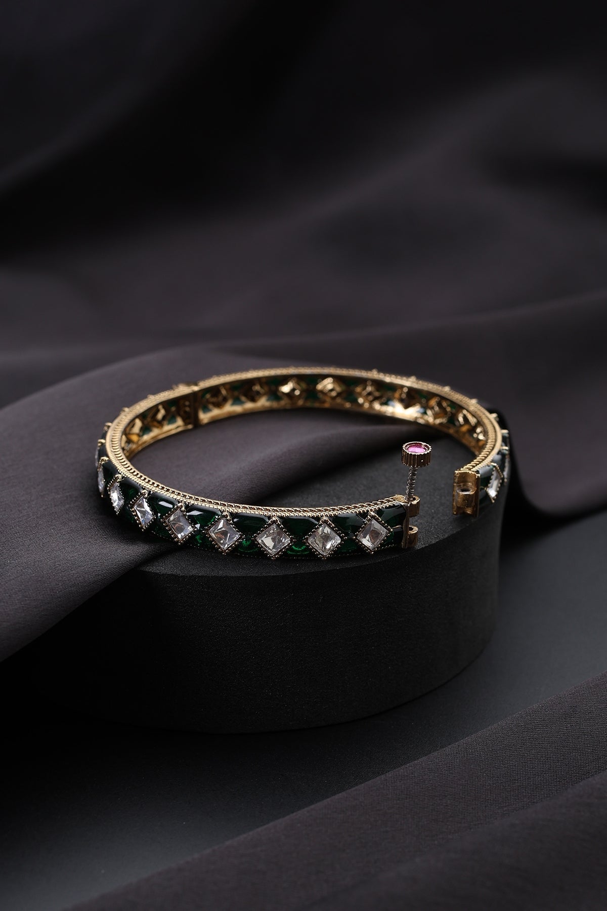 Gold Finish Green Kundan Polki Openable Kada