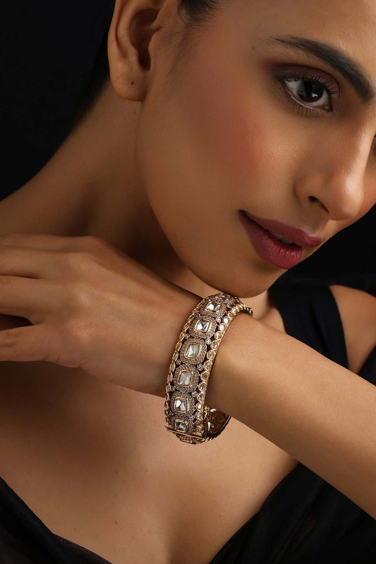 Gold Finish Kundan Polki Openable Kada