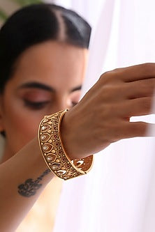 Gold Finish Handcrafted Kada