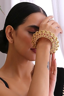Gold Finish Ruby Stone Kada