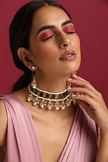 Gold Finish Green & White Kundan Polki Choker Necklace Set