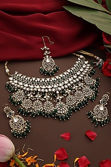 Gold Finish Kundan Polki & Green Stone Choker Necklace Set