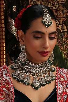Gold Finish Kundan Polki & Green Stone Choker Necklace Set