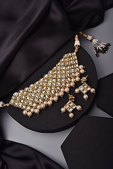 Gold Finish Kundan Polki Choker Necklace Set