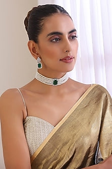 White Finish Emerald Synthetic Stone & Zircon Necklace Set