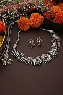 White Finish Kundan Polki Jadau Necklace Set
