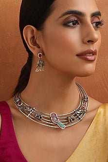 White Finish Jadau Kundan Polki Hasli Necklace Set