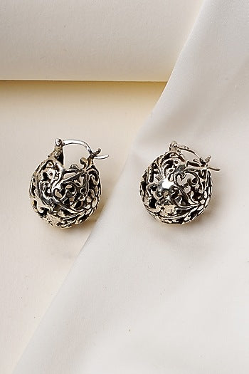 Oxidised Silver Finish Jali Work Floral Drop Earrings In Sterling Silver