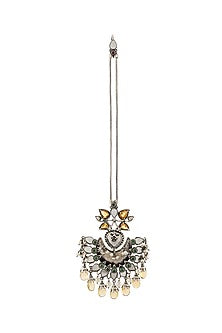 White Finish Pearl & Mirror Maang Tikka In Sterling Silver
