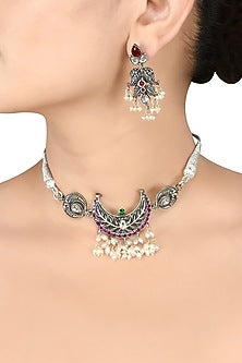 White Finish Handcrafted Pearl Necklace Set In Sterling Silver