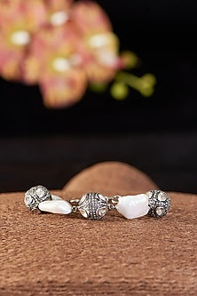 Two Tone Finish Single Cut Diamond & Baroque Pearl Bracelet In Sterling Silver