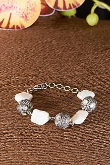 Two Tone Finish Single Cut Diamond & Baroque Pearl Bracelet In Sterling Silver