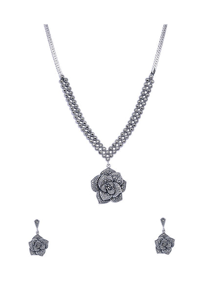 Silver Finish Cubic Zirconia Necklace Set In Sterling Silver