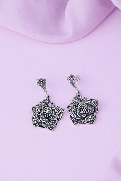 Silver Finish Cubic Zirconia Necklace Set In Sterling Silver