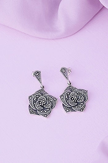 Silver Finish Cubic Zirconia Necklace Set In Sterling Silver