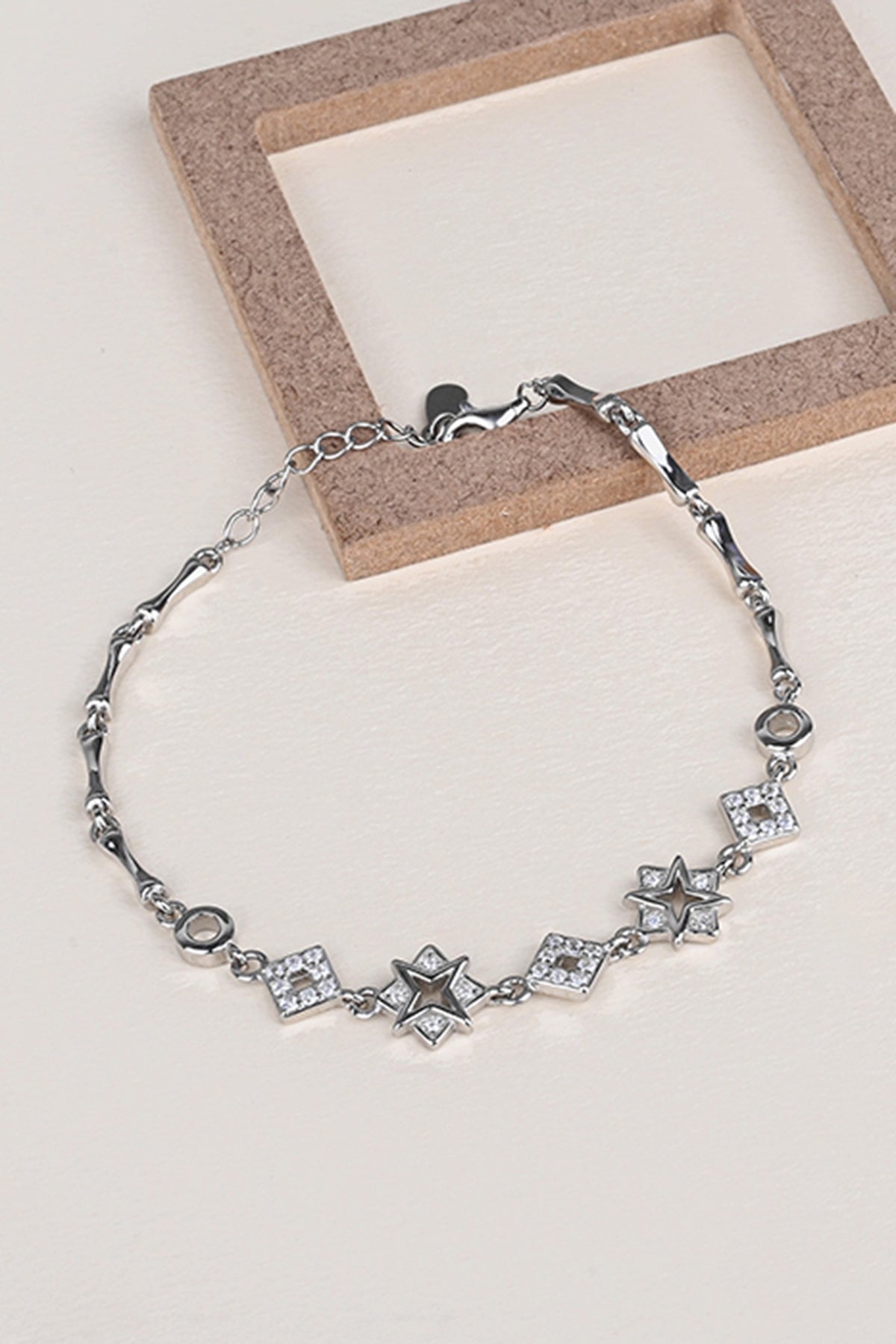 White Finish Zircon Bracelet In Sterling Silver