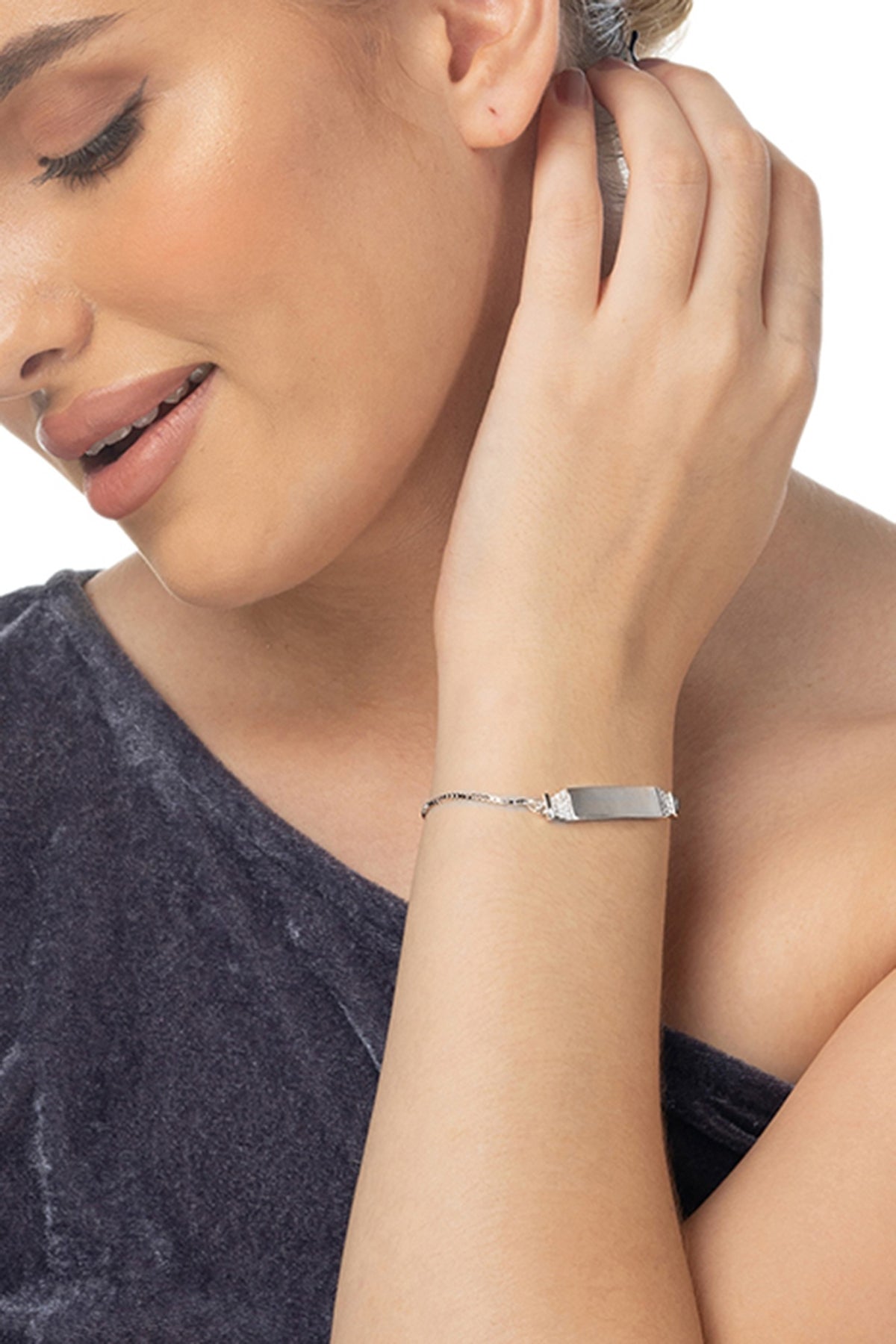 White Gold Finish Zircon Bracelet In Sterling Silver