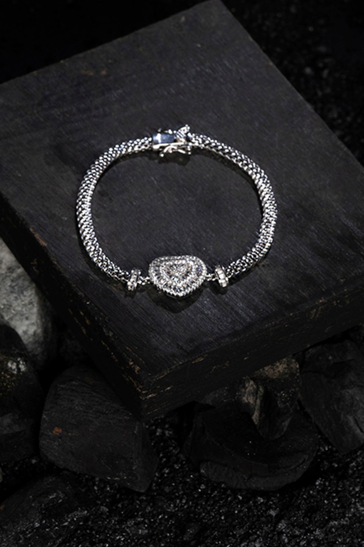 White Finish Zircon Bracelet In Sterling Silver