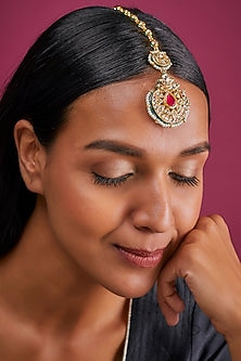 Gold Finish White Kundan Polki Maang Tikka