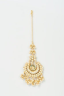 Gold Finish White Imitation Kundan Maang Tikka