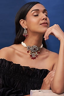 Two Tone Finish Red Imitation Polki & Semi-Precious Stone Choker Necklace Set