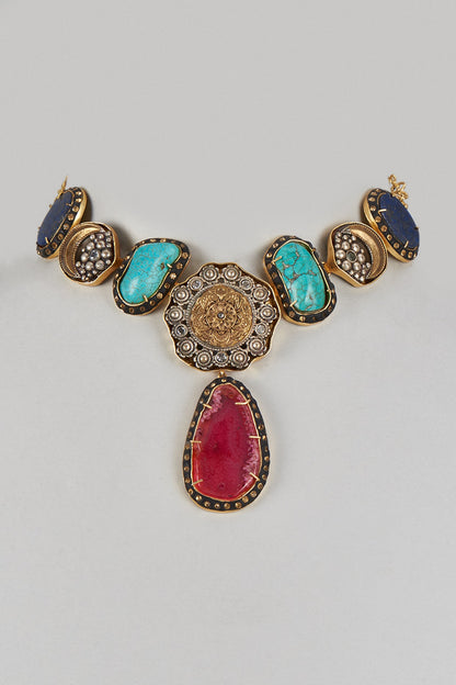 Two-Tone Finish Imitation Kundan Polki & Semi-Precious Stone Necklace