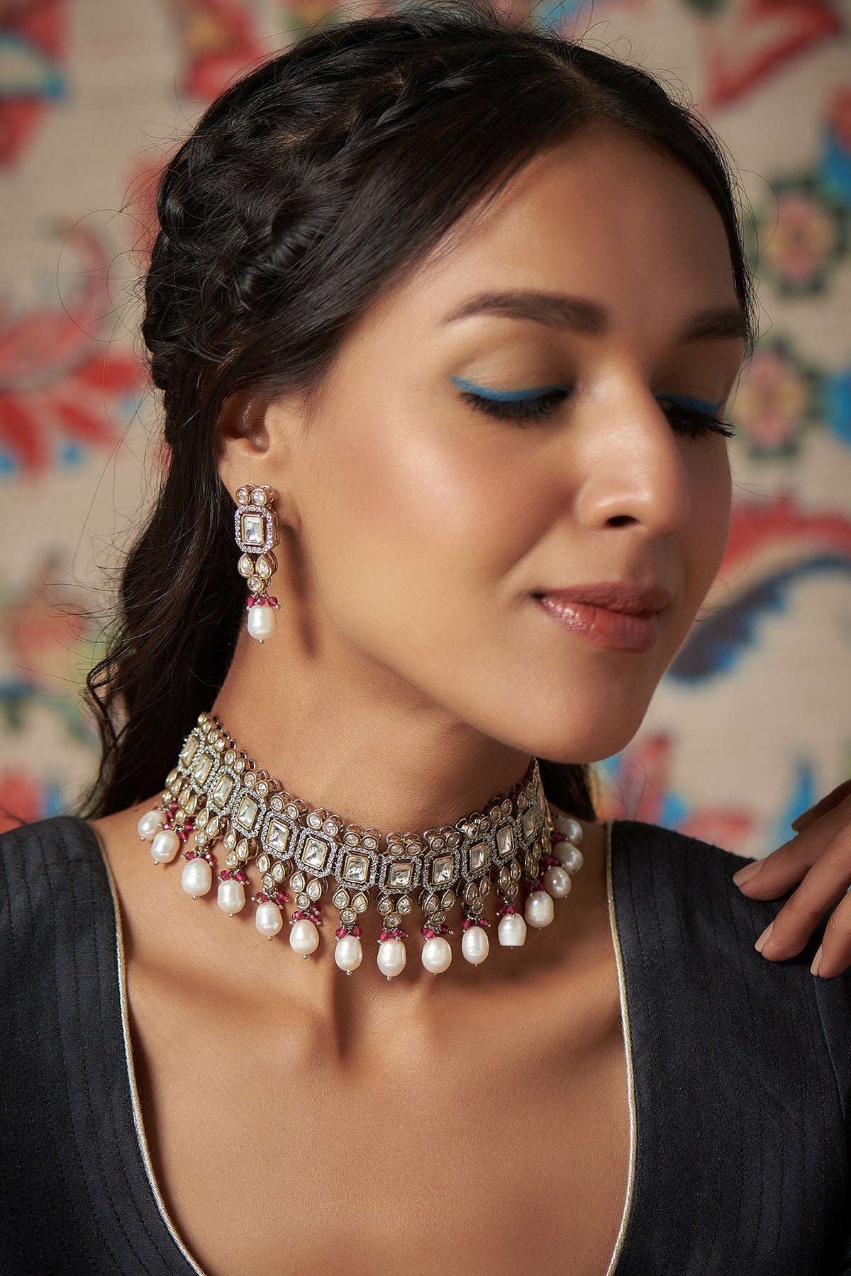 Two Tone Finish Semi Precious Stone Necklace Set