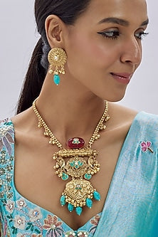 Gold Finish Imitation Kundan Polki & Semi-Precious Stone Necklace Set