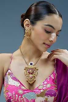 Gold Finish Imitation Kundan Polki & Semi-Precious Stone Necklace Set