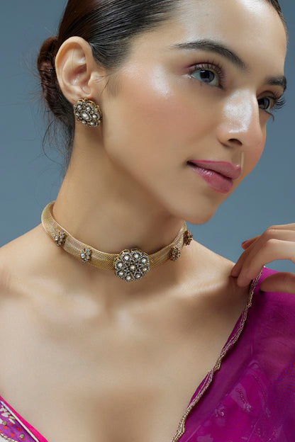 Gold Finish Kundan Polki Mesh Chain Necklace Set