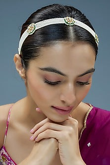 Gold Finish Kundan Polki Mathapatti