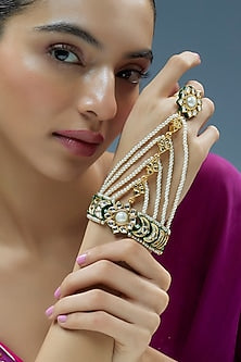 Gold Finish Kundan Polki Hathphool