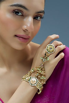 Gold Finish Kundan Polki Hathphool