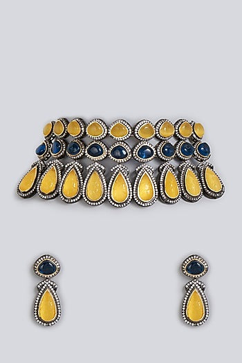 Black Finish Zircons Necklace Set
