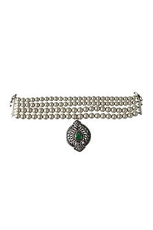 White Finish Shell Pearl Choker Necklace