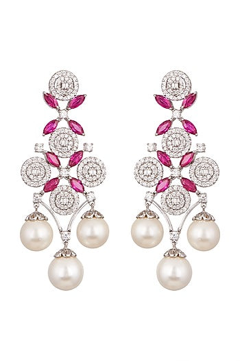 White Finish Shell Pearl Earrings