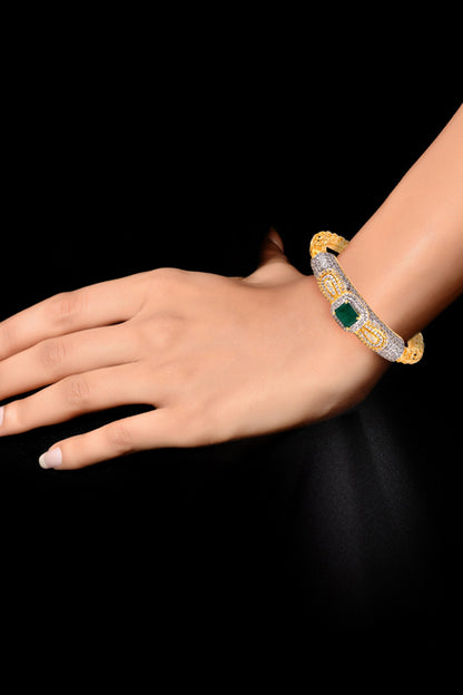 White Finish Zircon Bracelet In Sterling Silver