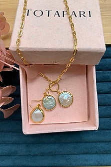 Gold Finish Baroque Pearl Pendant Necklace Set