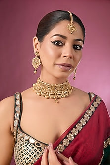 Gold Finish Temple Choker Necklace Set