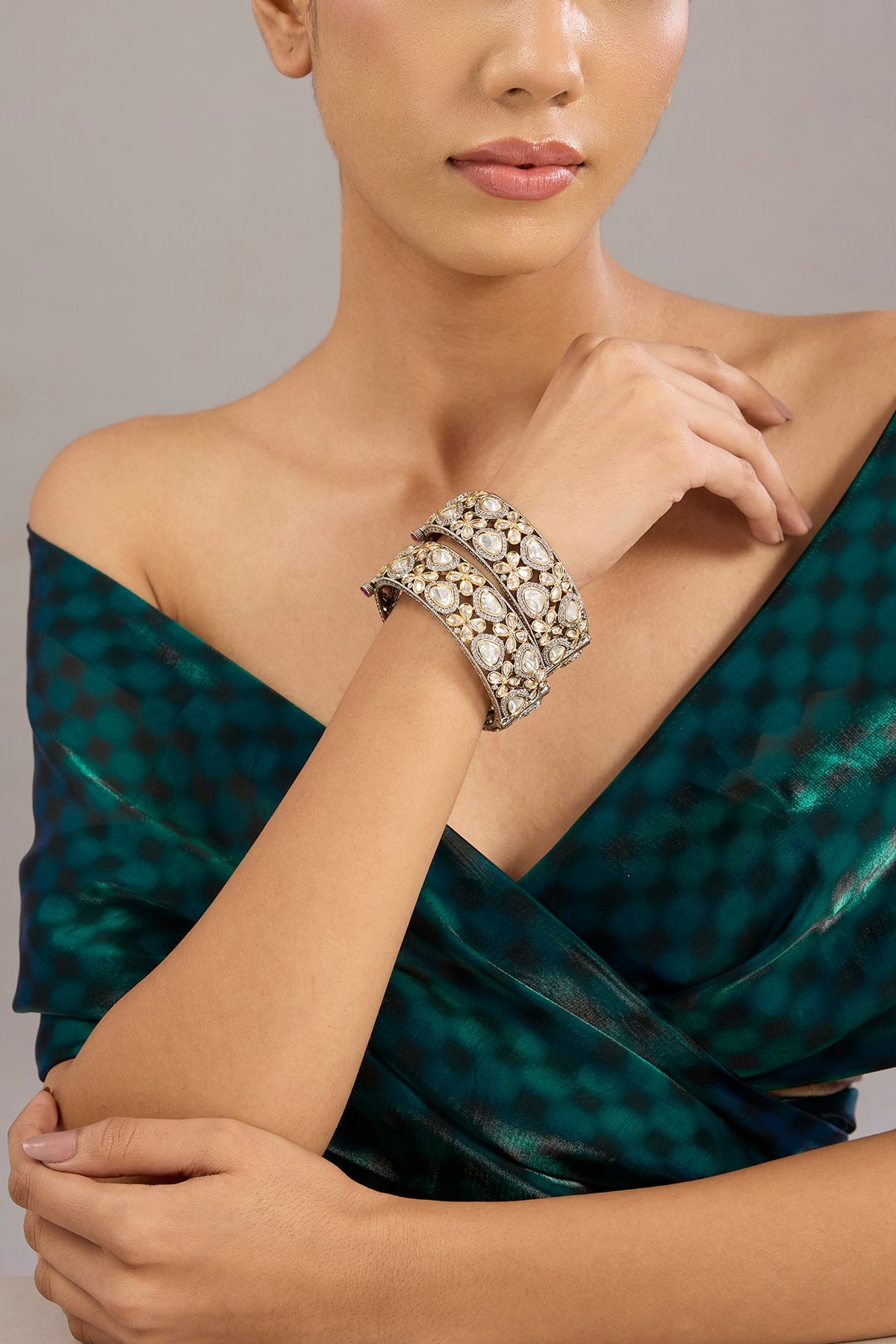 Antique Silver Finish Kundan Polki Bangles (Set Of 2)