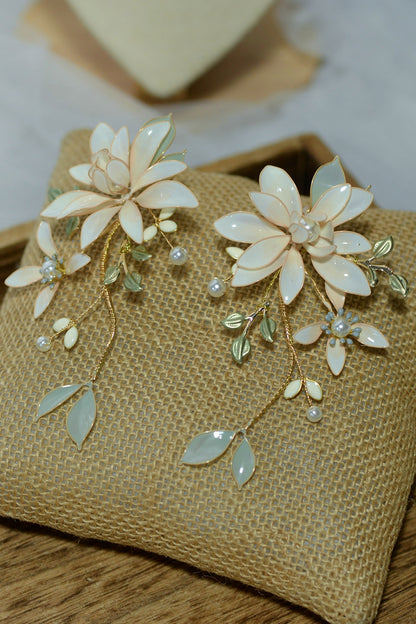 Mint Handmade Jasmine Earrings