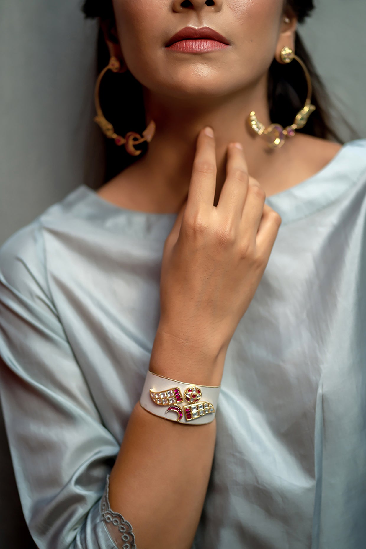 14kt White Gold 24kt Natural Polki Diamond & Natural Ruby Cuff In Sterling Silver