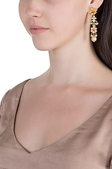 Antique Gold Finish Kundan & Pearl Earrings