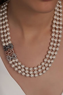 White Finish Light Pink Shell Pearl Necklace